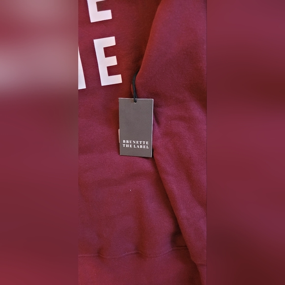 Brunette the Label Wine Time Crew - Picture 2 of 2